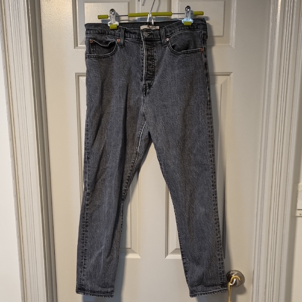 Levis | Grey Button Fly Wedgie Denim Jeans